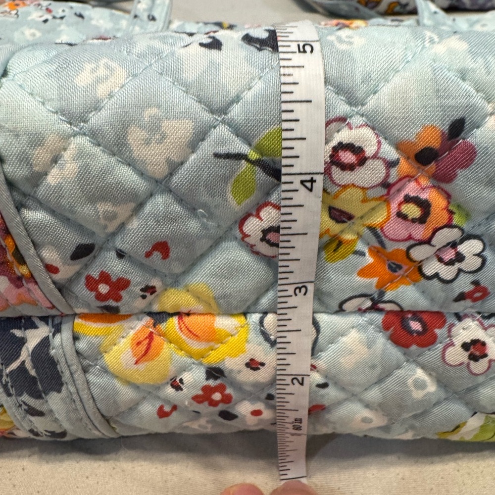Vera Bradley Blue Tote Bag with Structured Design and Playful Aesthetic - Picture 10 of 10